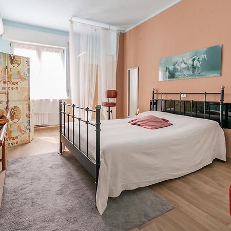 APPARTAMENTO A MILANO - Paradiso Esterno foto